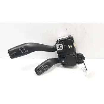 

8P0953513F Command Flashing Audi A3 (8p) 1.6 Tdi Attraction