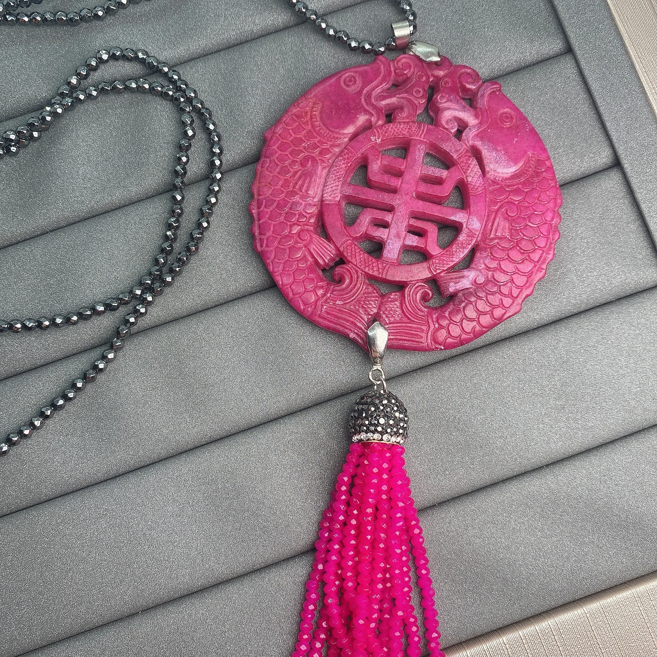 2021 Scultura Classica Rosa Rosa Giada Cinese Antico Vintage Rosso Semi Prezioso Onice Perline Pietra Nappa Ciondolo Collana Regalo