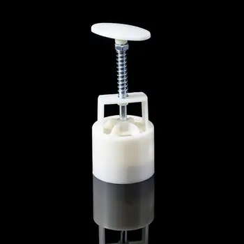 

75g Mooncake Moon Cake Plunger Pastry Mold Cookie Cutter With 5 Flower Stamps D08F