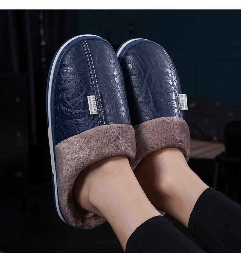 Зимние женские тапочки; плюшевые домашние тапочки из искусственной кожи для влюбленных; большие размеры; домашние теплые меховые тапочки для пар; непромокаемая обувь