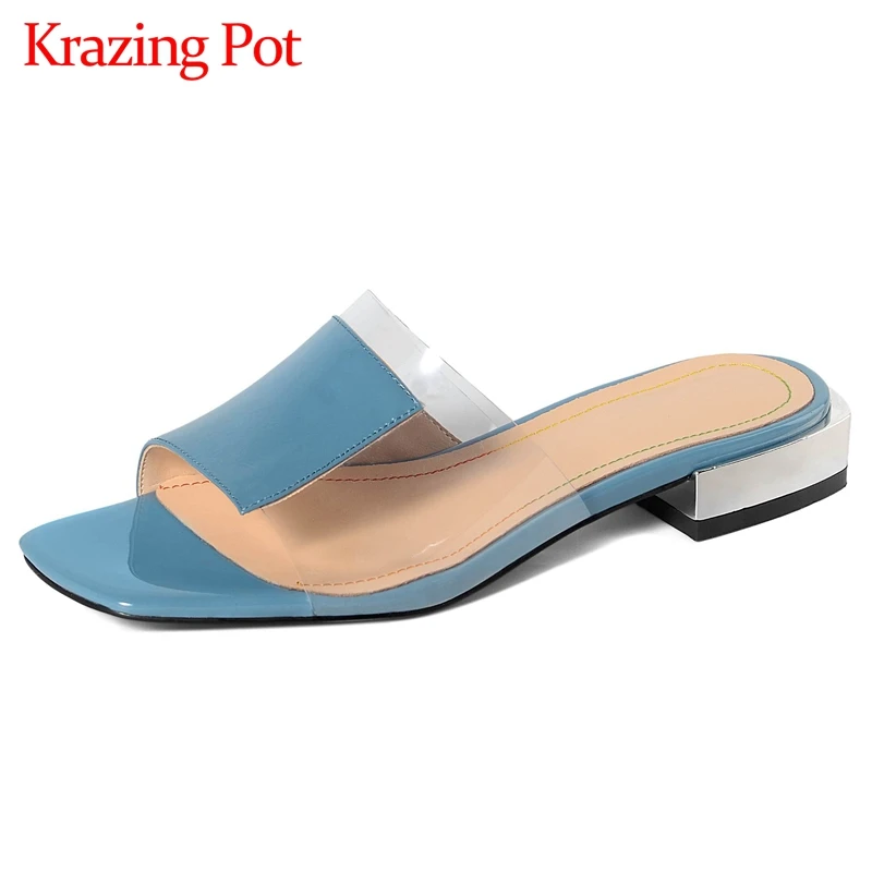 low heel closed toe mules