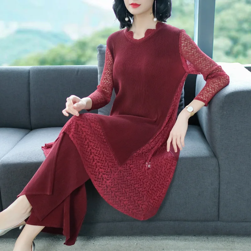 

2 Piece Set Women Plus Size Clothes 2019 Autumn New Big Stretch Miyake Pleats Fashion Lace Stitching Top + Ankle-Length Pant