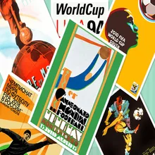 Nostalgia Vintage cartel de la Copa del Mundo de fútbol mascota 30X42 CM Retro mate Kraft pegatinas de papel para pared pintura decoración para habitación de niño