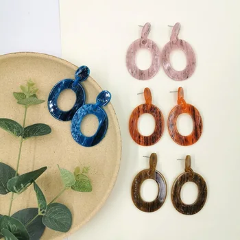 

2020 Special Offer Aretes New Color Temperament Simple Acrylic Long Korean Earrings Exaggerated Personality Ear Nails Wholesale