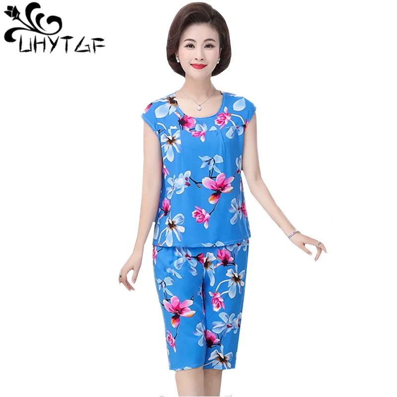 

UHYTGF Women Tracksuit Fashion Printing Cotton Silk Comfortable Summer Two Piece Set Female Short Sleeve Top loose Size Suit 909