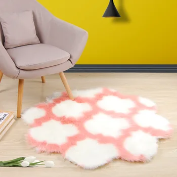 

Artificial Wool Carpet Anti-Slip Faux Fur Rug Rhombus Flower Shape Floor Mat for Living Room Bedroom Plaid Pattern Chair Mat