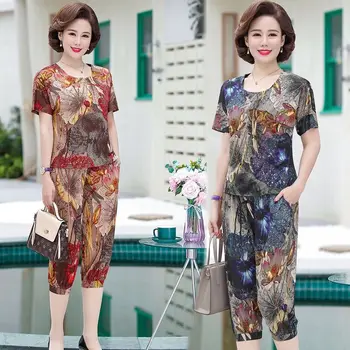 

Vintage Women new summer pattern print short sleeve t-shirt knee length shorts suit two piece set tracksuit outfit