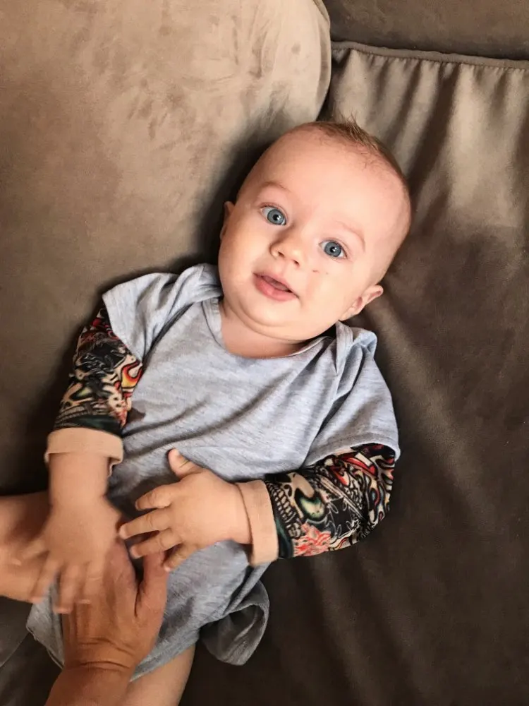 Uac5792e3227b44d7b2534e24ad2dafe0R