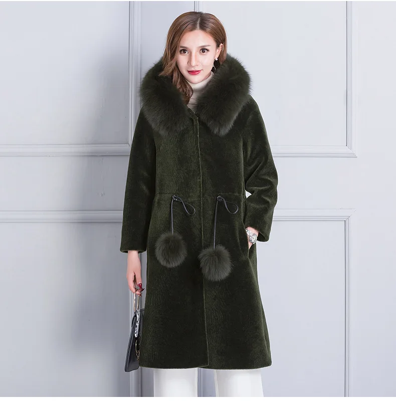 4618434691_998010484