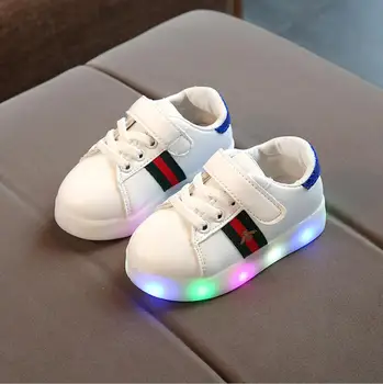 

Children's Shoes Sneakers with Luminous Sole Running Baby Shoes with Lights Children Led Luminous Sneakers for Baby