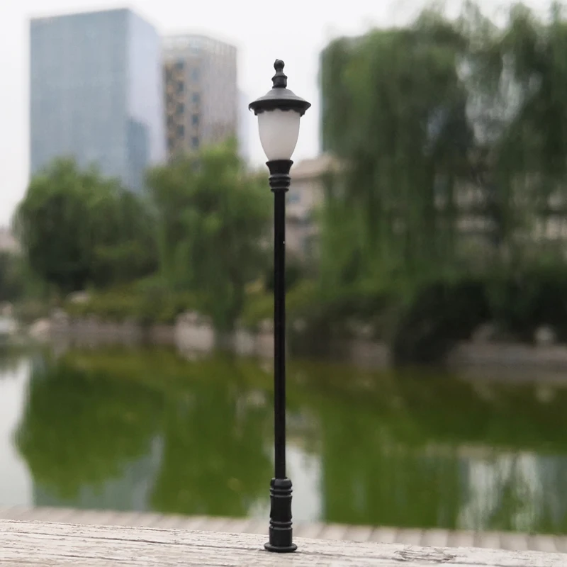 

3 PCS HO Scale Model Railway Lamppost LED Park Lanterns Street Lamp Model Making Railroad/Model Park Lamps/Train/Railroad Layout