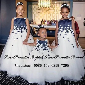 

Daisy Applqiues Flower Girls Dresses For Little Kids 2020 Navy Blue Top and White Long Skir Birthday Comunion Dress Pageant