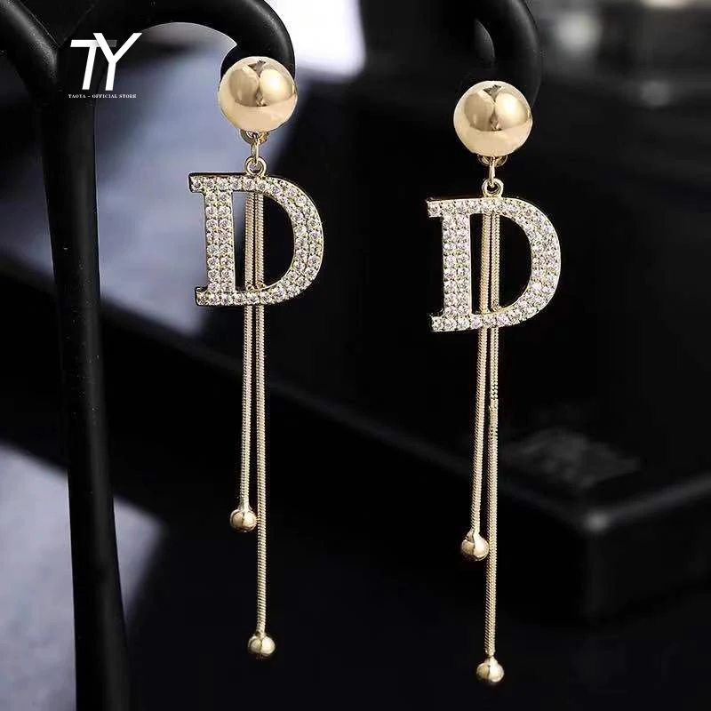 Dangle Earring Party-Accessorie D-Letter Fashion Jewelry Classic Metal Korean Personality