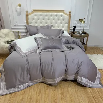 

4pcs/set 80S Luxurious Satin Embroidery Bedding Set Textile Pillowcases Sheet Color Cover Home And Bed Duvet Candy