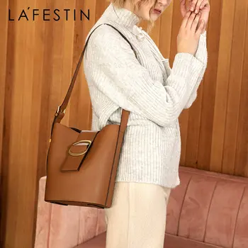 

LAFESTIN 2019 new autumn and winter atmospheric women bag wide shoulder strap large capacity bucket bag shoulder Messenger bag