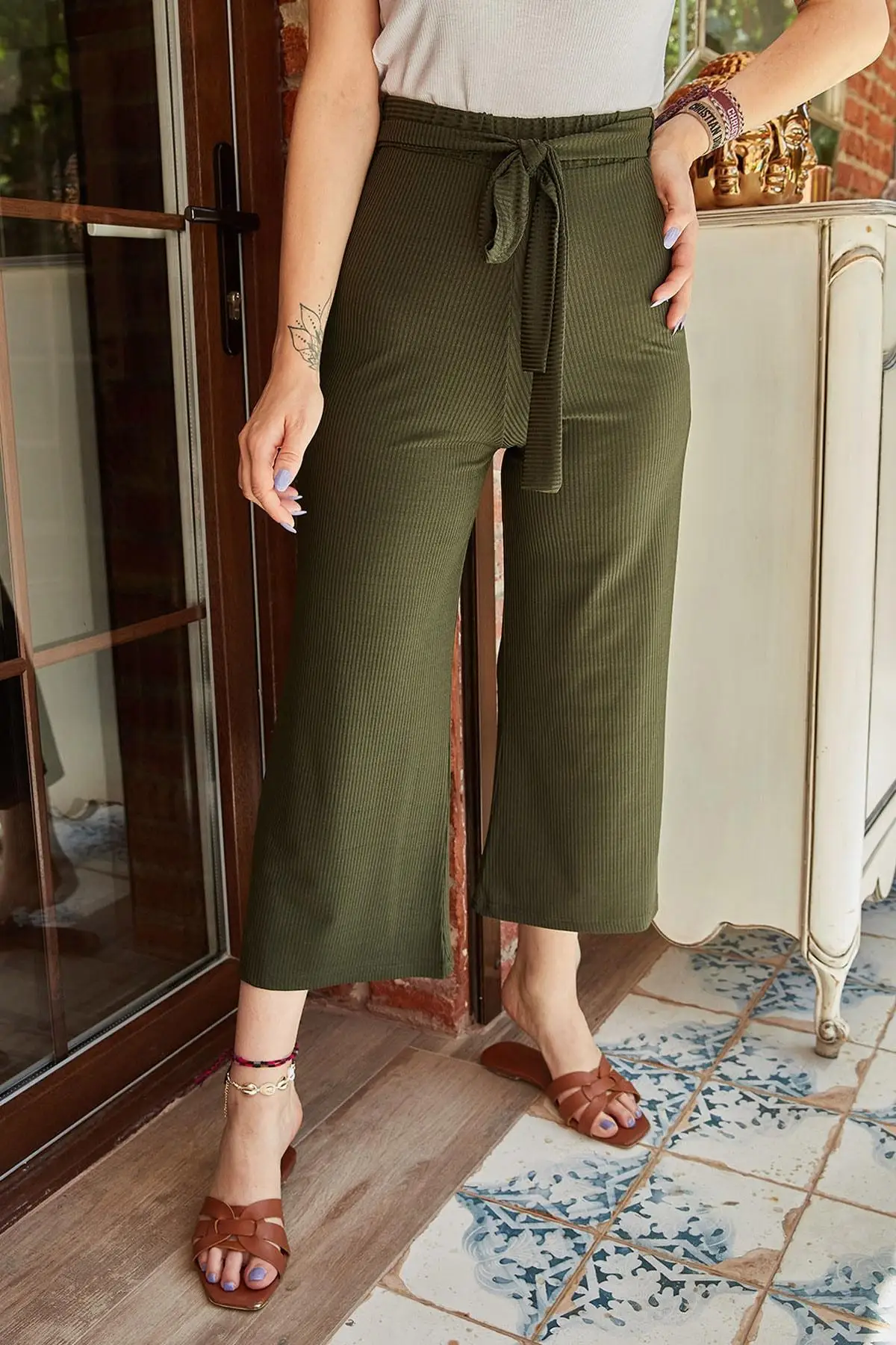 Xhan женские хаки Бели Kemerli временные брюки 9YXK5-41507-09 | Женская одежда