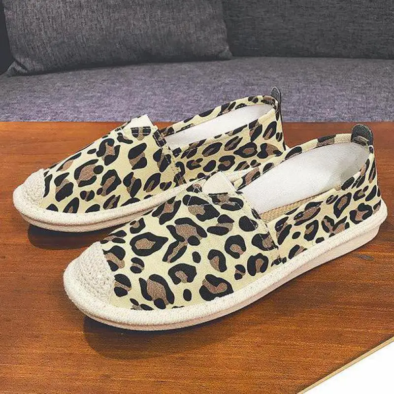 

Women Flats Shoes Slip On Casual Lady Canvas Shoes Leopard Loafers Breathable Female Espadrilles Spring Footwear Zapatos Mujer