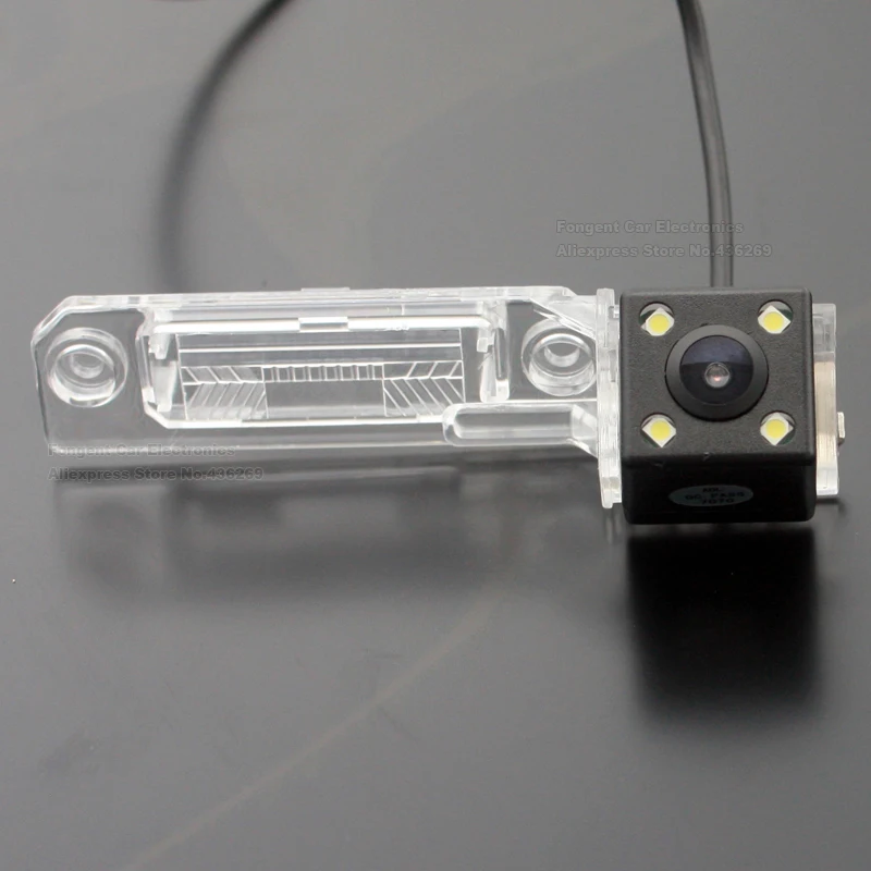 Car-Reverse-Camera-for-VW-Passat-B5-1996-2005-Touran-2003-2004-2005-2006-2007-2008-2009-2010 (13)