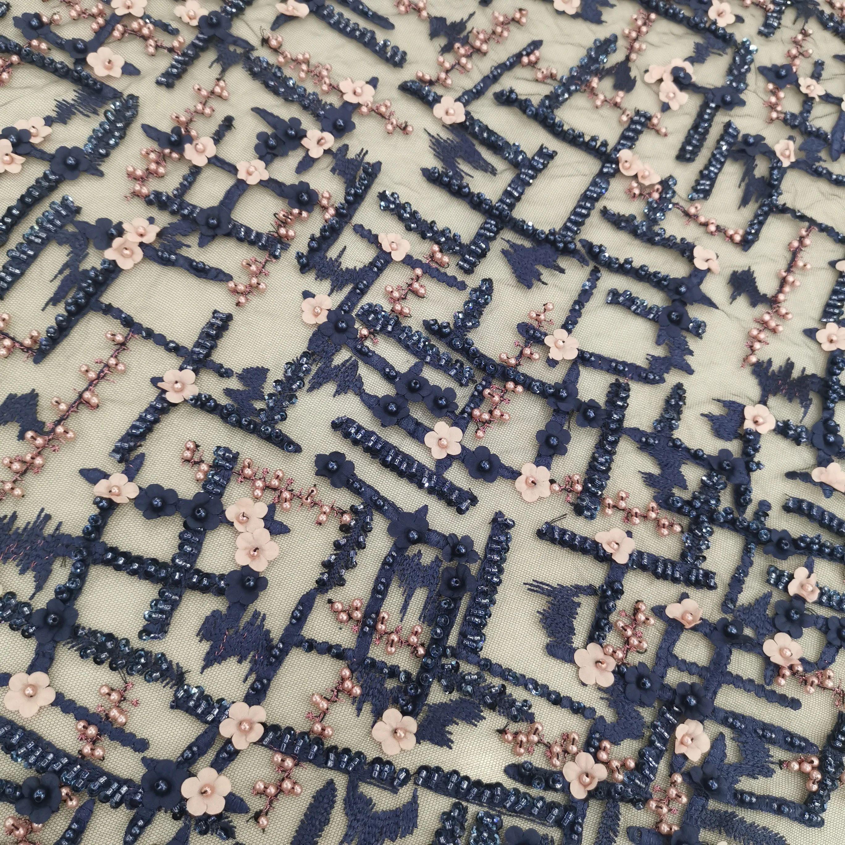 Billige Maroon navy gold rose rosa silber Spitze Stoff 3d Chiffon Blumen Perlen Perlen High End Produkte stil Spitze für Party Kleid