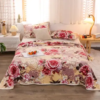 Plaid for Beds Flower Printed Coral Fleece Blanket on the Bed Soft Warm Flannel Bedspread on Bed Queen/King Blanket for Winter 1