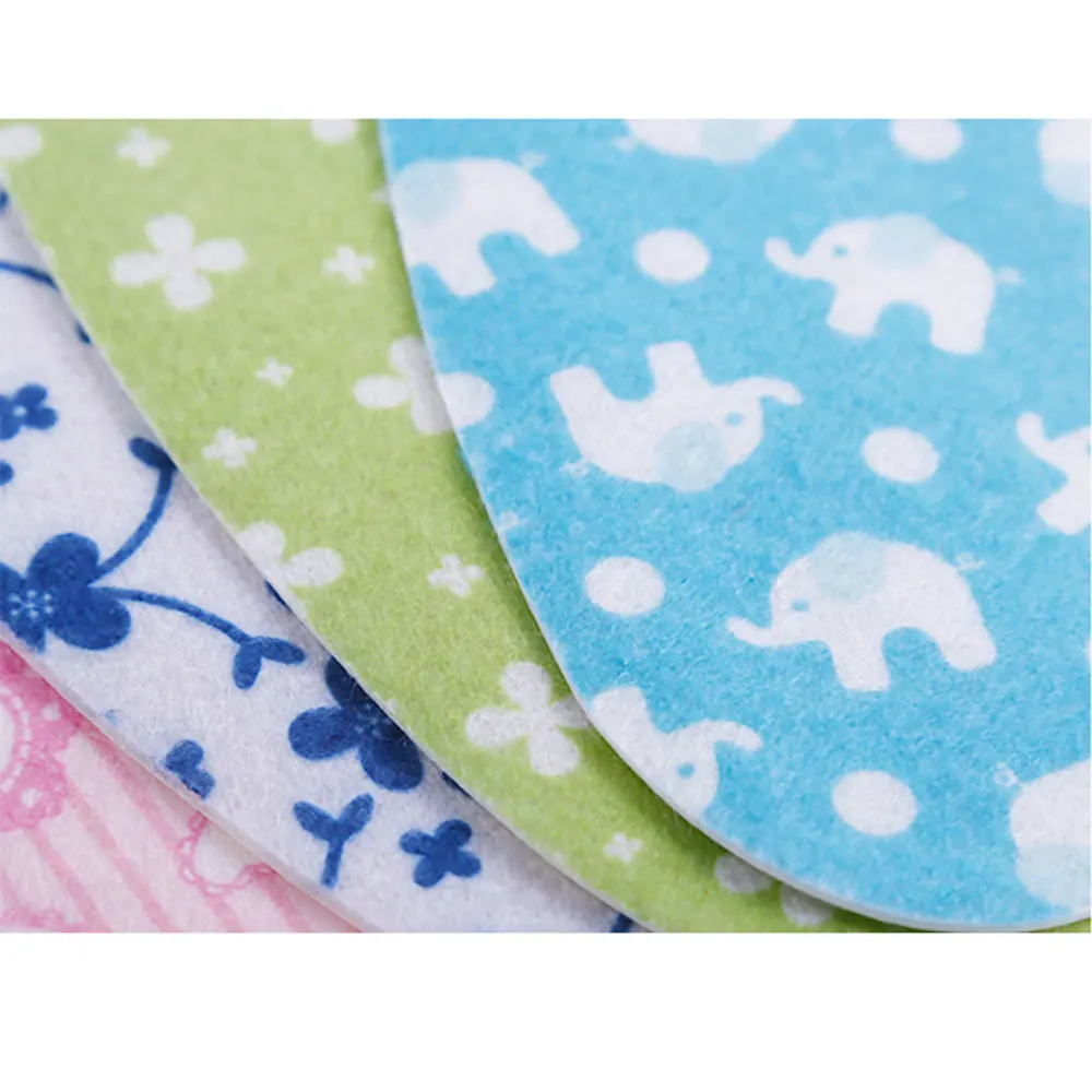 Silicone world 1 Pair Reusable Warm Toilet Seat Filling Washable Bathroom Mat Seat Cover Thick cartoon sticky Toilet cushion 3