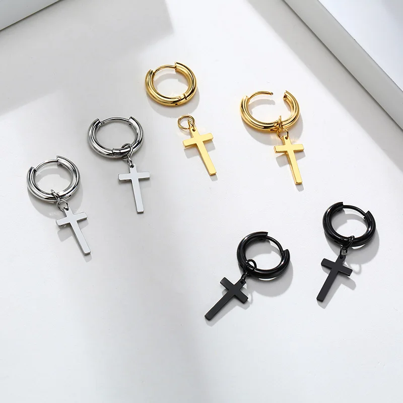 Orecchini a cerchio riempiti d'oro con ciondolo a forma di stella polare in zirconia cubica, orecchini pendenti, gioielli moderni, orecchini a cerchio spessi dorati con ciondolo - Italia