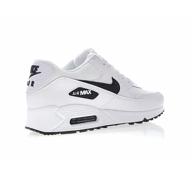 air max essential preto