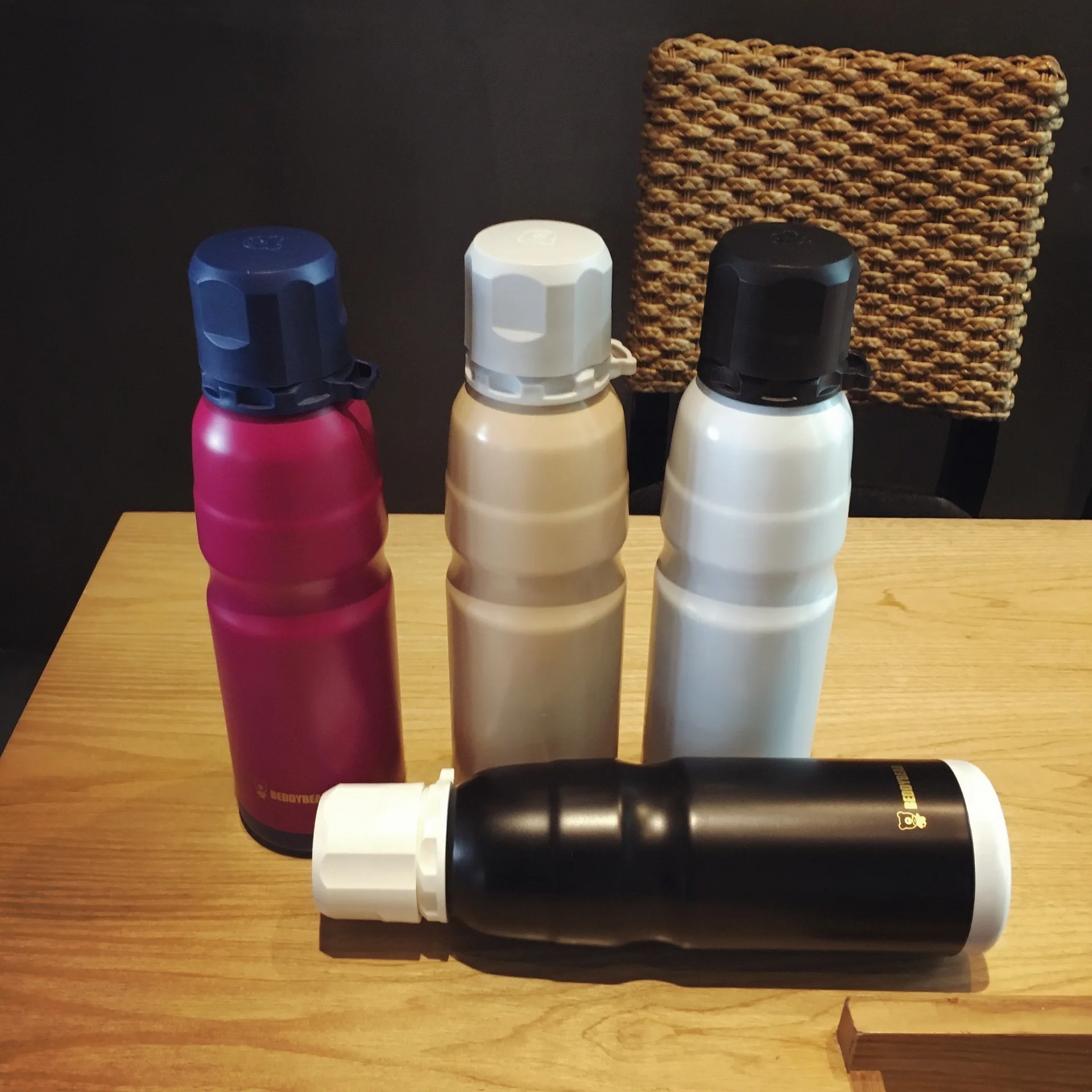 

South Korea BEDDYBEAR Genuine Product Solid Color Sports Vacuum Cup 304 Stainless Steel Popular Brand Straight-Fit Sports Bottle