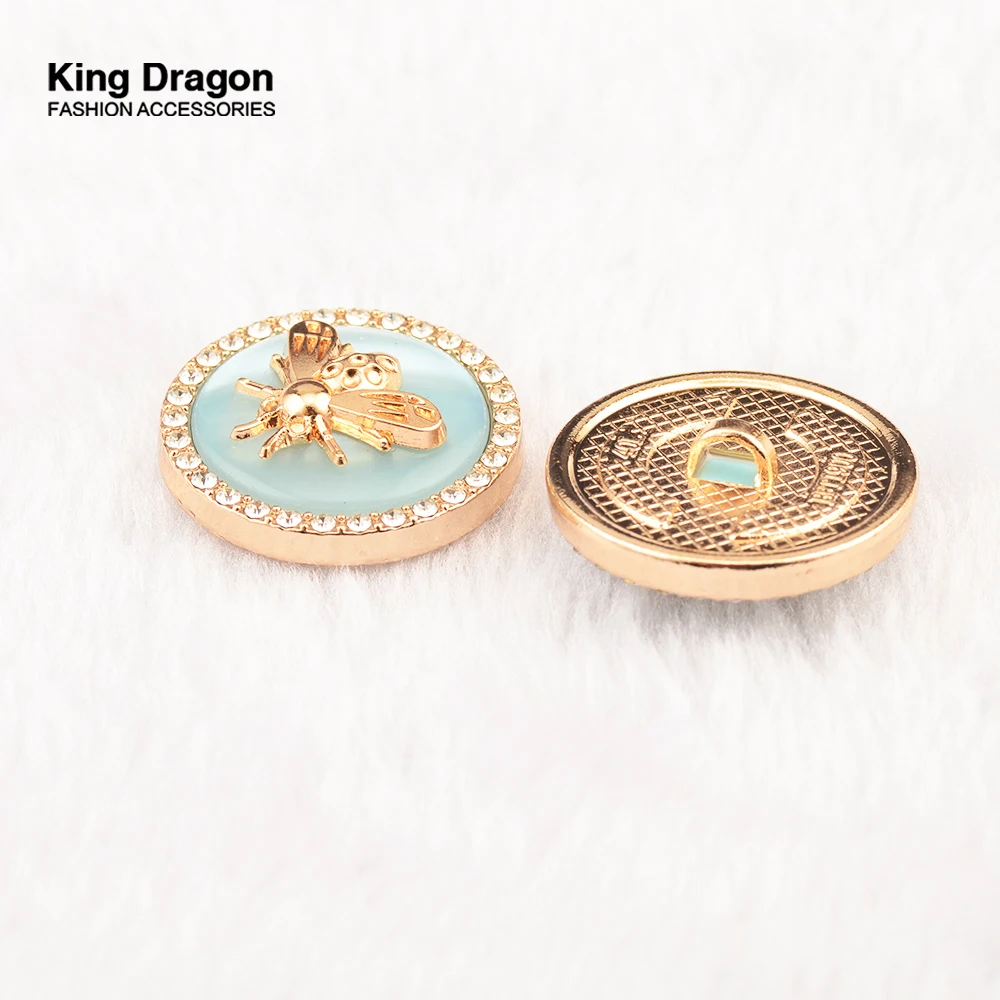 새로운 도착 6PCS 라인스톤 장식 골드 꿀벌 핑크 블루 금속 단추 의류 코트 카디건 스웨터 18MM-25MM KD907