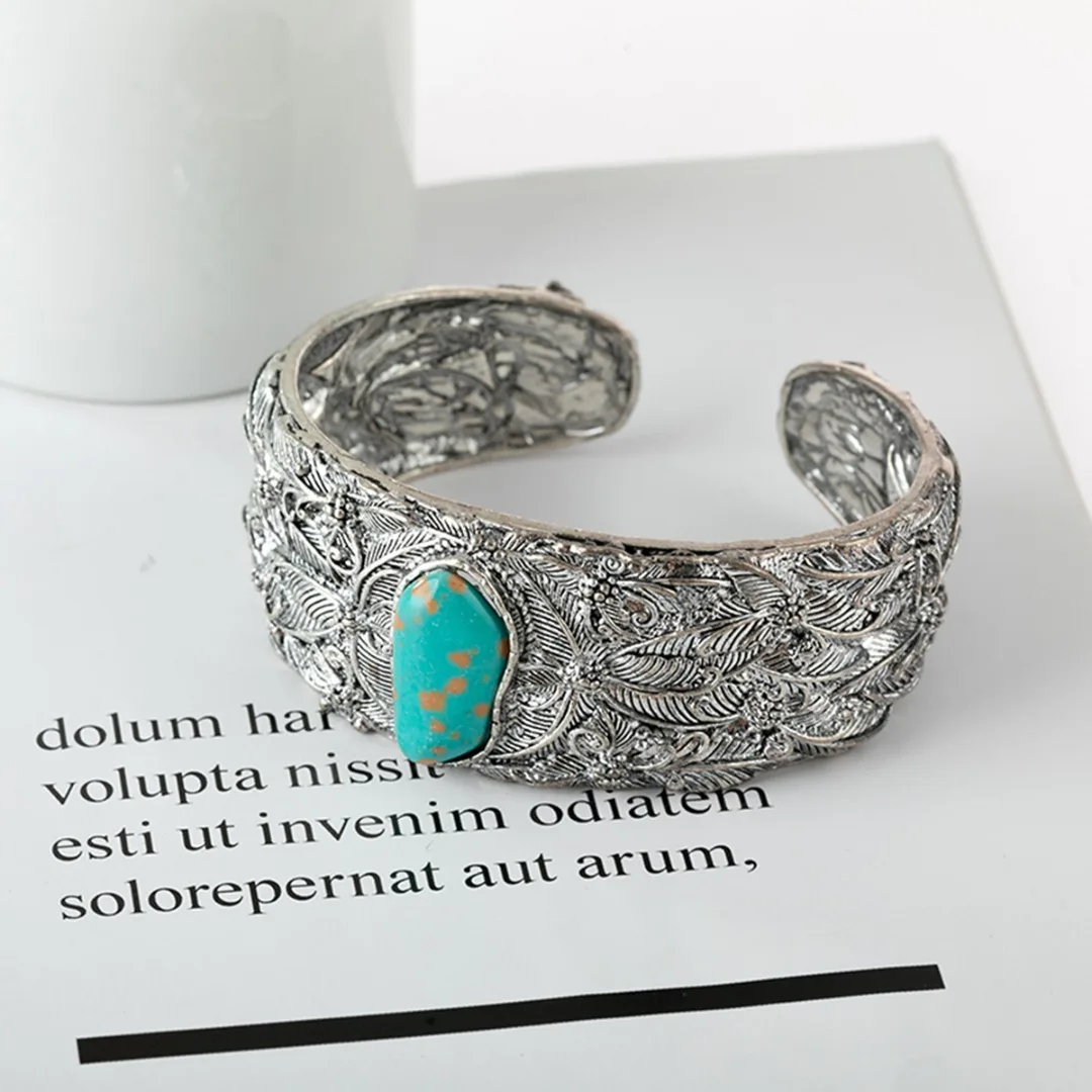 Vintage Silver Ethnic Antique Carve Butterfly Bracelets for Women Open Bangle Pulseiras Blue Natural Stone Cuff Bracelet Jewelry