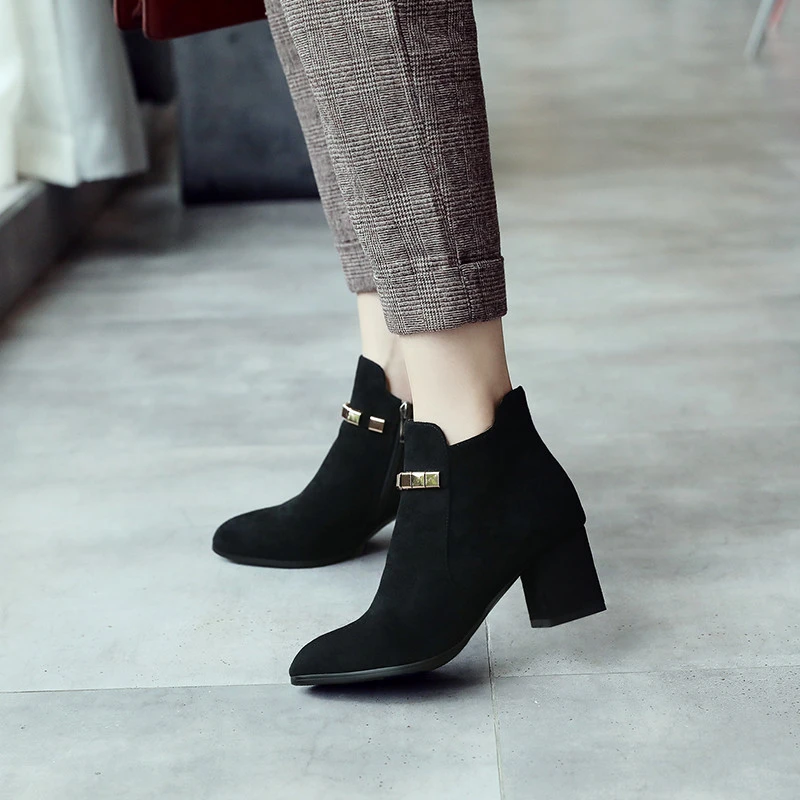 Botines negros Beie Strin Metal Desin, zapatos de tacón de bloque para invierno, tacones Hih para mujer, botas de gamuza a la moda, tamaño Bi|Botas hasta el tobillo| AliExpress