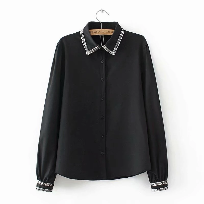 

A jacket or jacket.