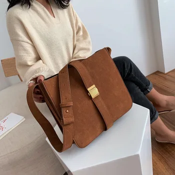 

Slanted small bag woman 2019 new fashion Korean version small square bag frosted retro port wind single shoulder bag