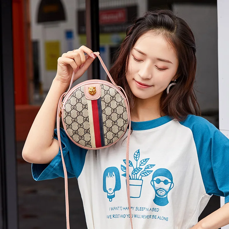 

Women Stripe Purse Shoulder Messenger Mini Bag Coin Purse Wholesale Round Shoulder Bag Handpurse Tiger Head Luxury Brand Wallet