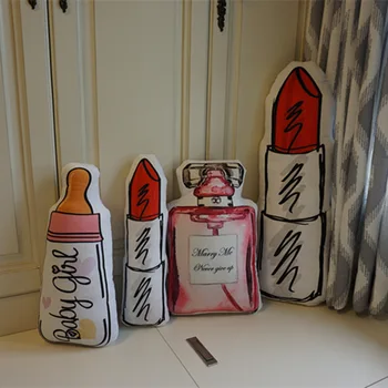 

4pcs European fashion style Perfume Bottle Lipstick Feeding bottle pillow cushion doll children girls makeup cosplay plush toys