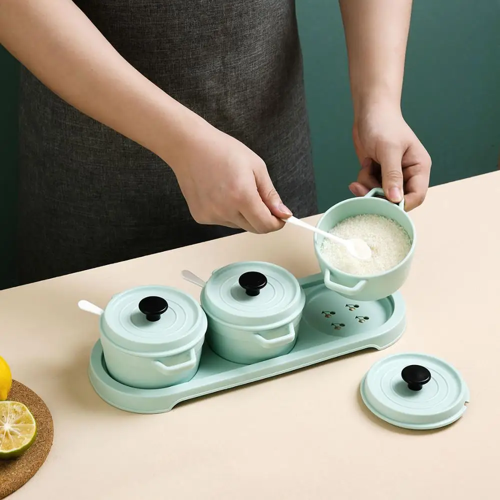 

3PCS/Set Plastic Seasoning Jar Set With Lid Kitchen Salt Bottle MSG Condiment Storage Box With Spoons