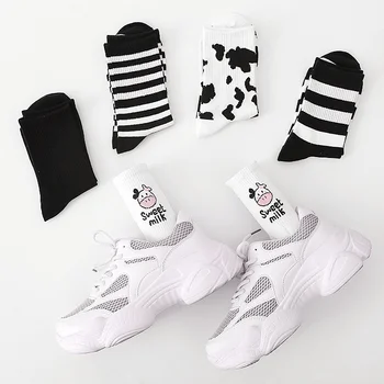 

Dreamlikelin Autumn Women Cotton Cartoon Socks Lovely Cow Printed Breathable Casual Striped Socks