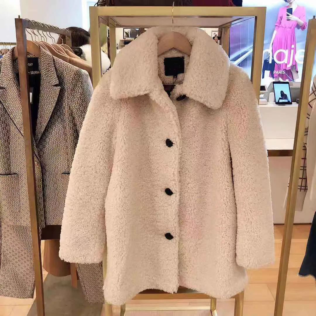 

Autumn and Winter 2019 New Lambhair Thickened Loose Wool Overcoat Women's Fashion Turn-down Collar Single Breasted Coat Women