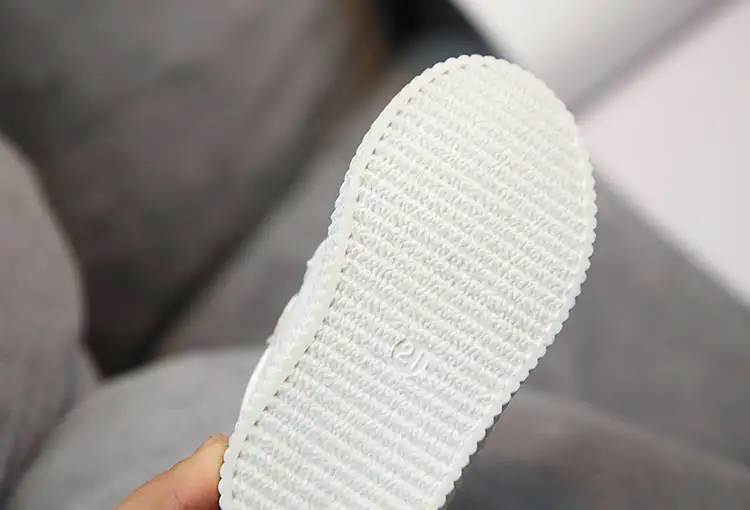 High quality baby casual shoes fashion boys and girls sports shoes non-slip soft infant flat shoes prewalker kids sneakers