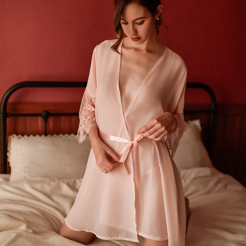 Белая сетчатая кружевная ночная рубашка с длинным рукавом, Сексуальная Домашняя одежда, привлекательное нижнее белье, халат, соблазнительный Халат - Цвет: Розовый