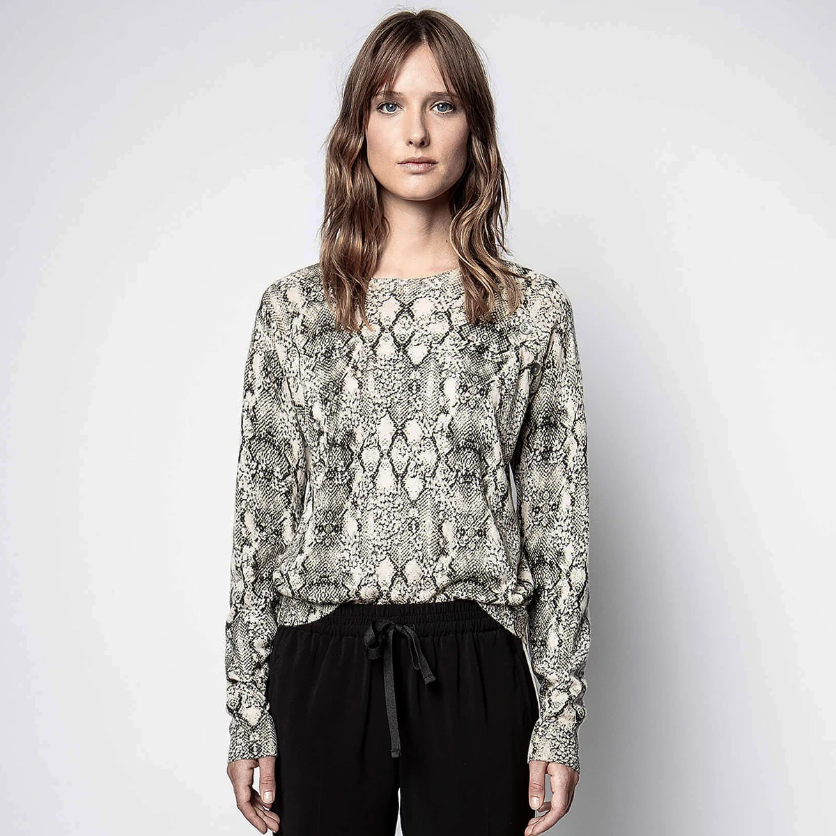 

Python Print Cashmere Sweater Women Autumn Winter Long Sleeve O Neck Button Cosy Pullover Casual Vintage Sweaters Tops 2020