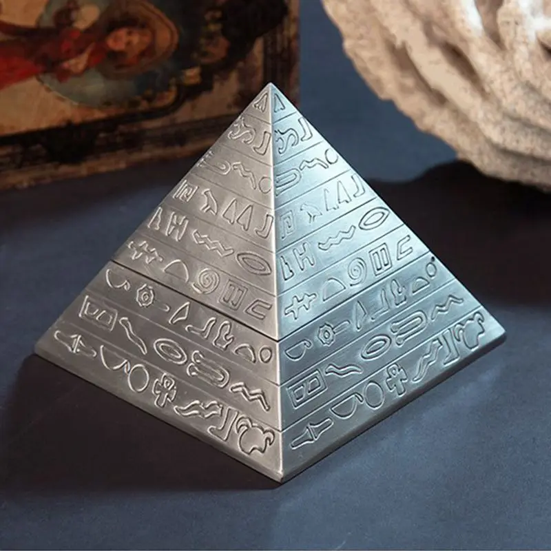creative fashion decoration classic vintage Egyptian metal carved pyramid with lid ashtray home decoration gift