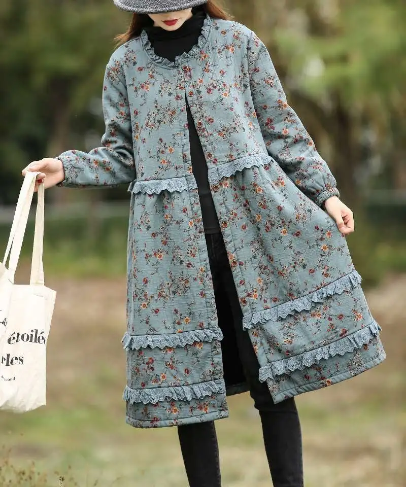 Японский стиль Mori Girl Кружевное длинное пальто с цветочным принтом свободная хлопковая Флокированная зимняя женская куртка пальто Сладкая Лолита зимняя теплая парка