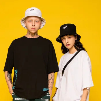

DCEBEY 2020 New Unisex Fashion Summer Reversible Black White Letter Logo Design UV Protection Round Top Sunscreen Fisherman Cap