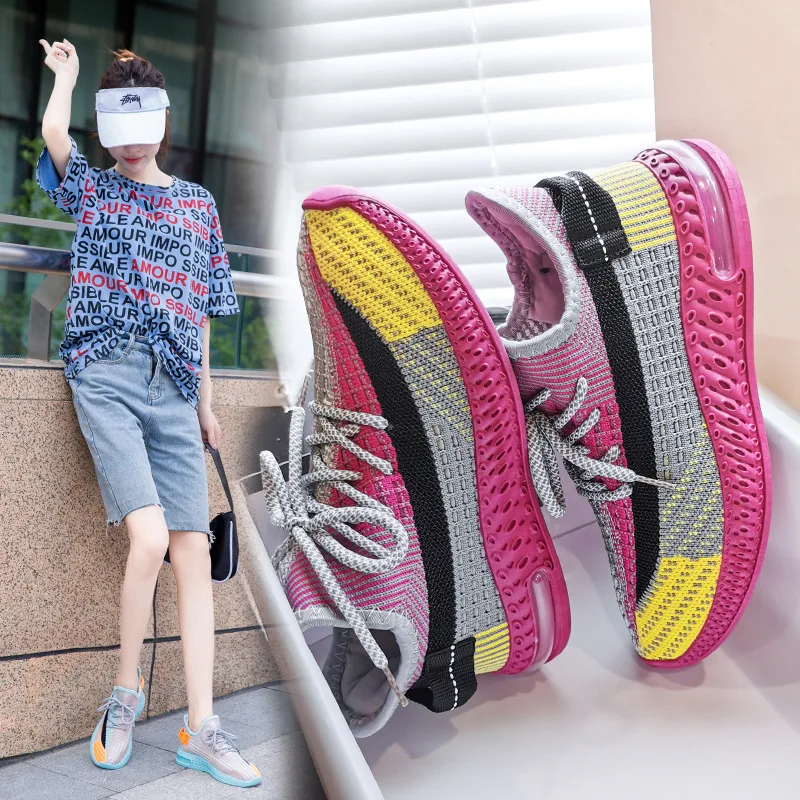 

Flying shoes women's autumn new sports shoes women's Korean version Street Photo father's Coconut shoes students' running shoes