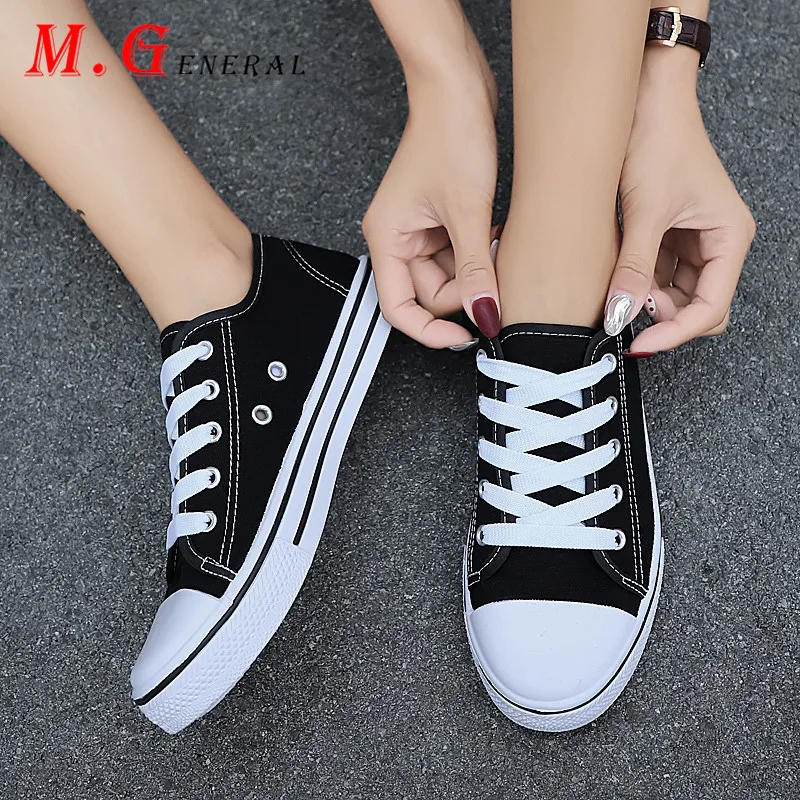 Zapatos de lona de verano para hombre, zapatillas negras de alta calidad, zapatos planos con cordones, vulcanizados para parejas, C5, 2020