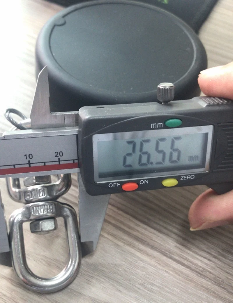 retractable_tool_lanyard_with_8_buckle