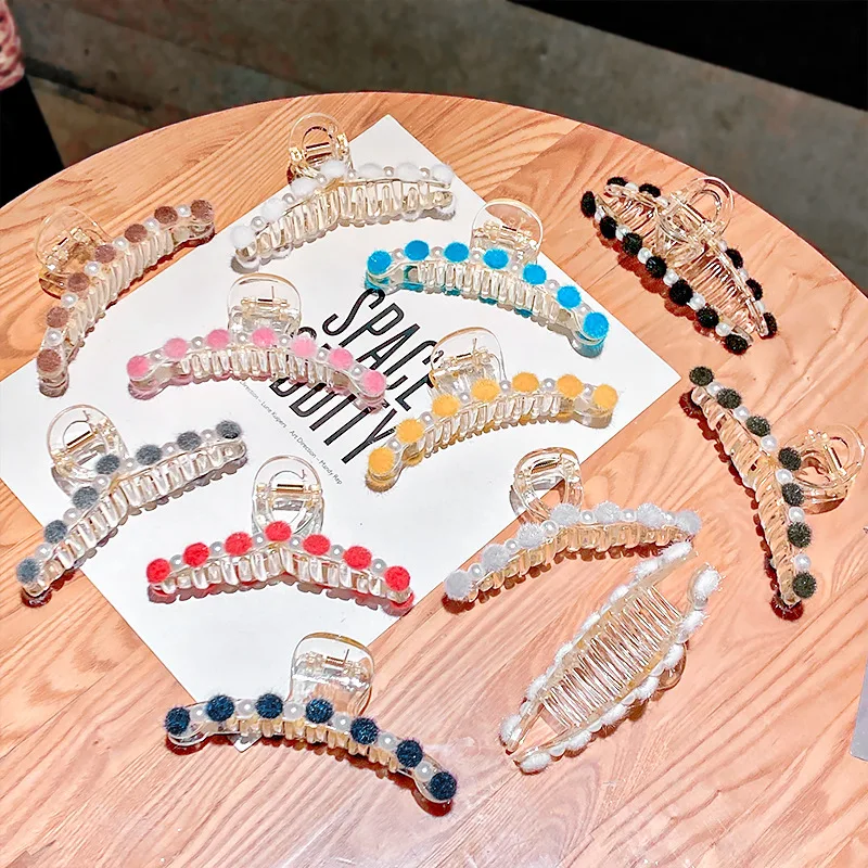 

Women Elegant Pearls Hairballs Transparent Hair Claws Lady Hair Holder Crab Hair Clips Hairpins Fashion Hair Accessories
