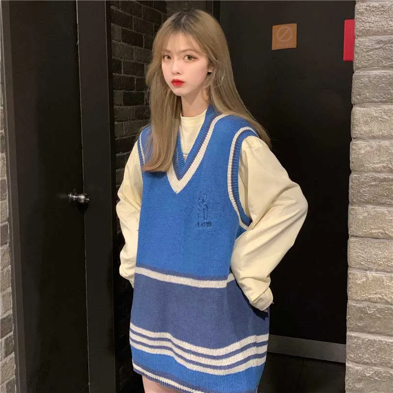 

2019 Preppy Style Striped Short Style Pullovers Knitted Women Vests V Neck Contrast Colos Sleeveless Sweaters Female Waistcoat