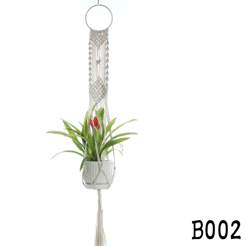 B002